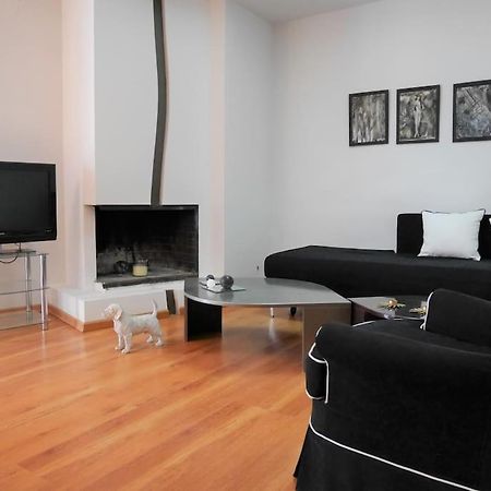 Cosy Apartment In The Heart Of City Centre 이라클리온 외부 사진