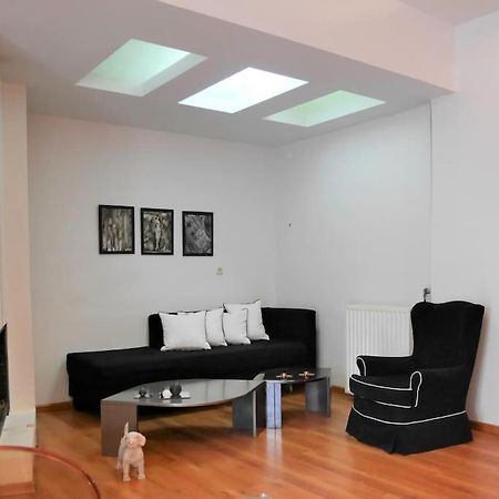 Cosy Apartment In The Heart Of City Centre 이라클리온 외부 사진